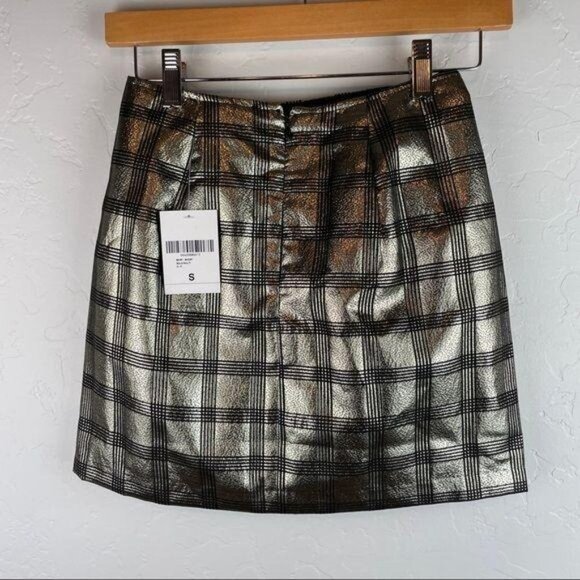 Forever 21 Metallic Gold Plaid Mini Skirt NWT New With Tags Women's Size Small - Picture 8 of 12